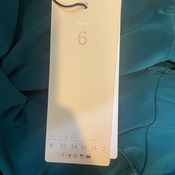 Green Club L London twist front halterneck maxi dress - Picture 4 of 4